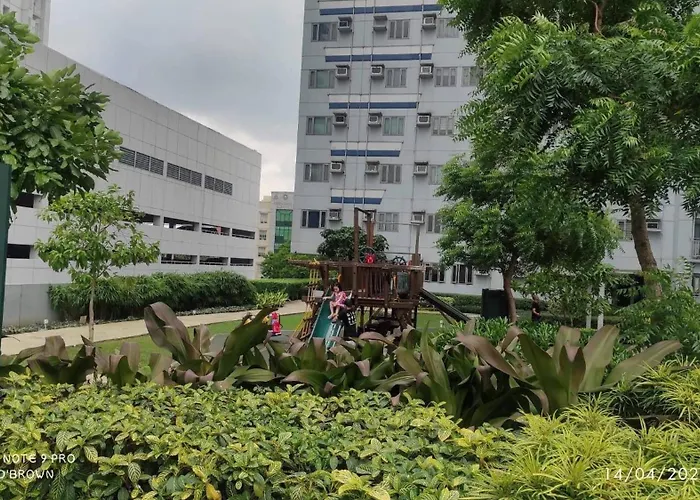 Grass Tower 3 20th With Balcony Manila